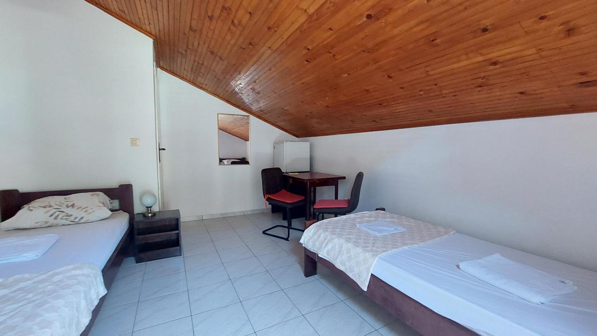 Guesthouse Mixe بودفا الغرفة الصورة